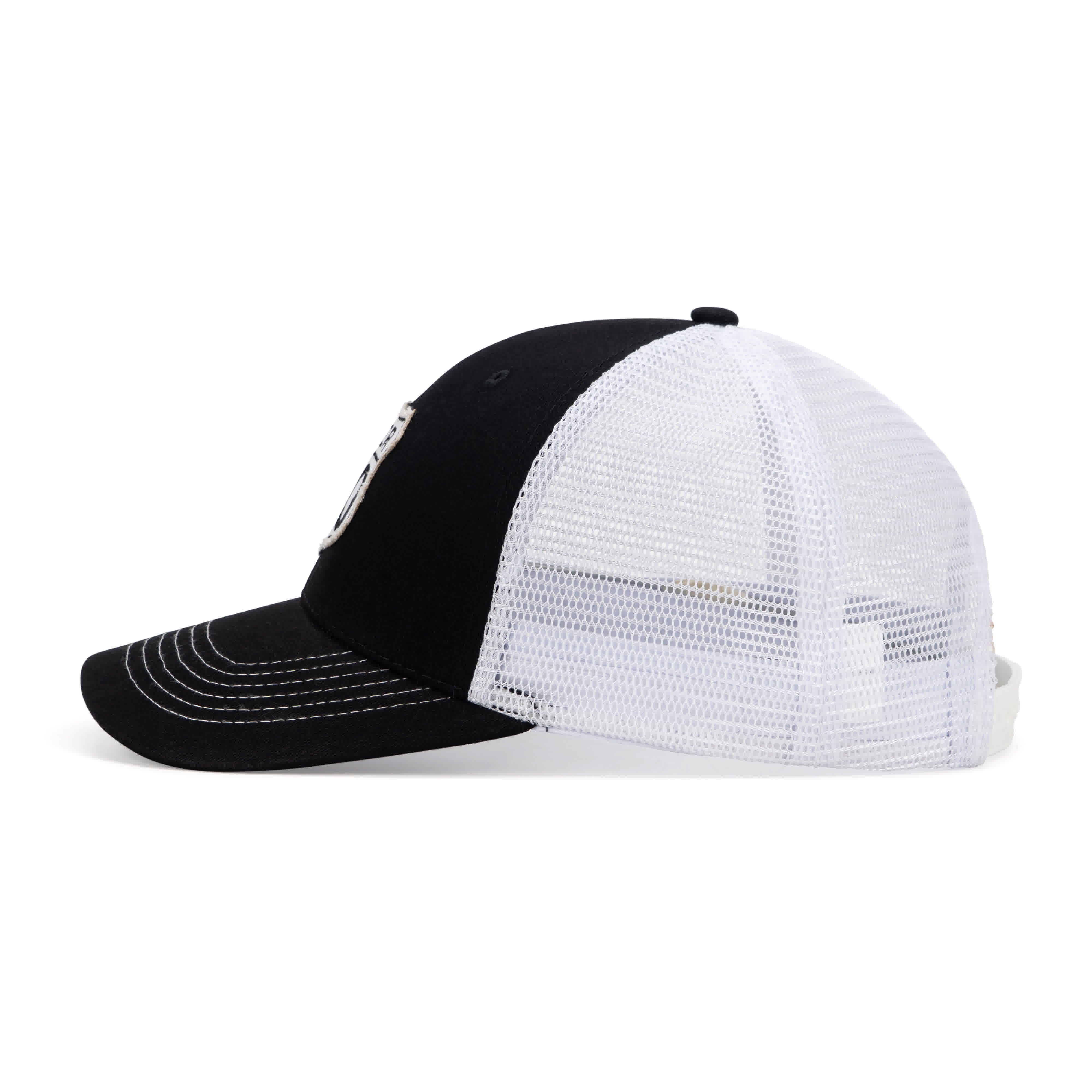 CA Beer 30 Black-White Trucker